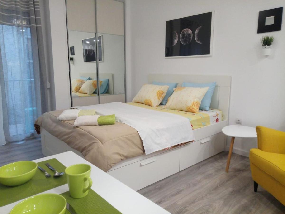 Cozy Studio Near Victoria Metro Station Athens Exterior photo